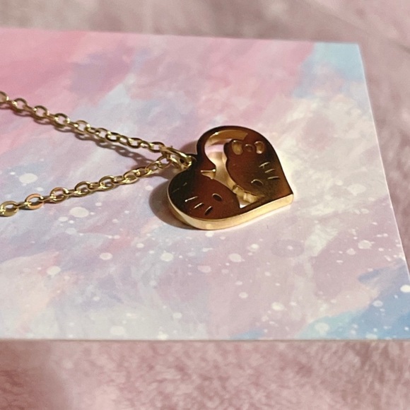 Hello Kitty & Dear Daniel Gold Stainless Steel Heart Pendant Necklace - Picture 3 of 8